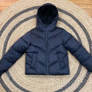 UGG Women's XS black Puffer Coat